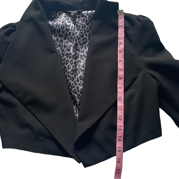 Cropped Open Front Blazer - Picture 10 of 12
